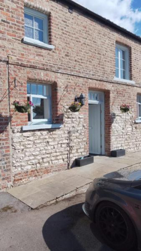 White Swan Cottage